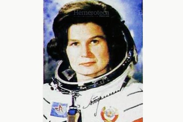 PRIMERA MUJER ASTRONAUTA