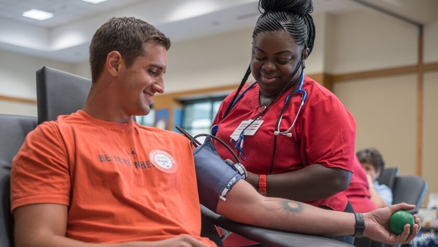 Civilians Response and Help to