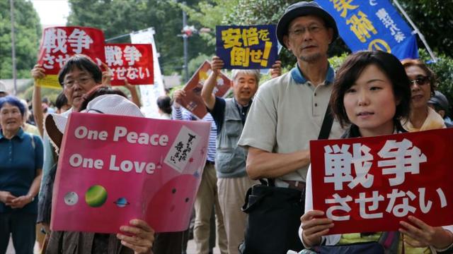Miles de personas protestan en China contra la política del hijo único