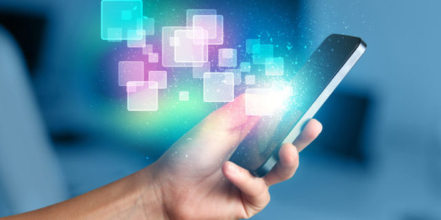 Telefonía e Internet desbancan a la vivienda como primera causa de queja de los consumidores