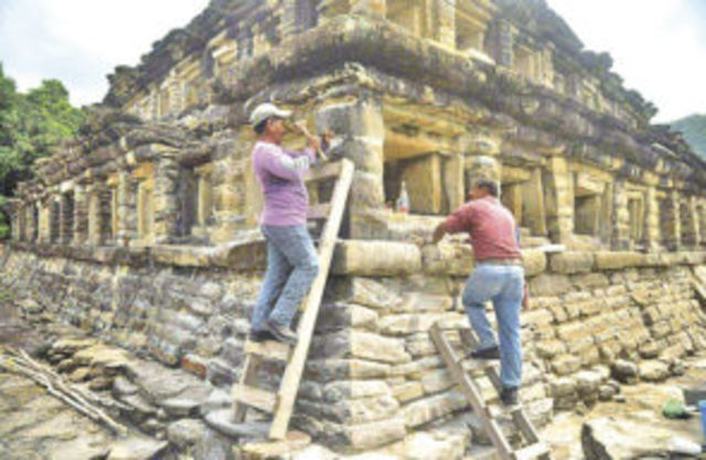 Primer Plan de Desarrollo Turístico.