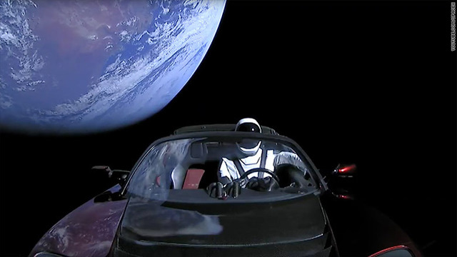 Tesla en el espacio