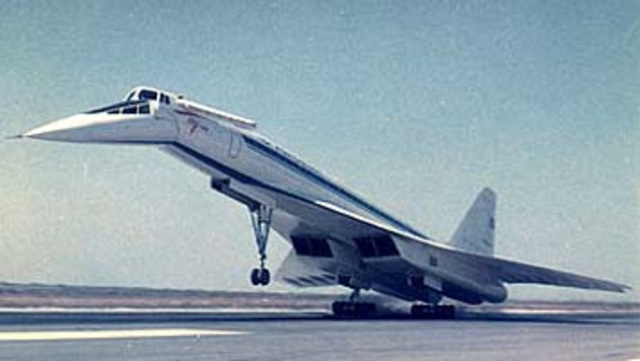 Primer Avión Comercial Supersónico