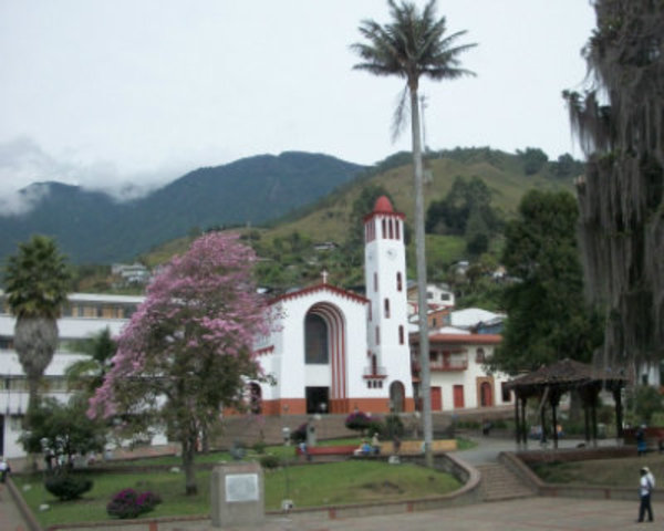 ENFRENTAMIENTO DE MERCENARIOS MAGDALENA MEDIO
