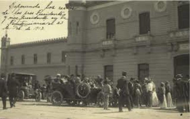 PROYECTO CONSTITUCIONAL MAYORITARIO