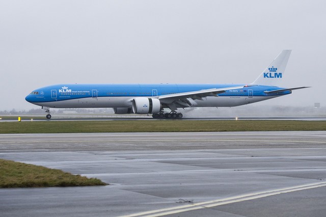 KLM comienza a operar si primer vuelo