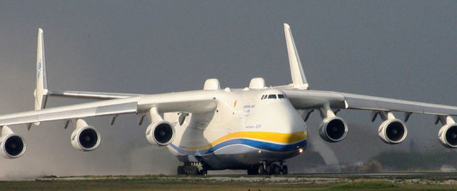 El mayor avión del mundo  El Antonov An-225