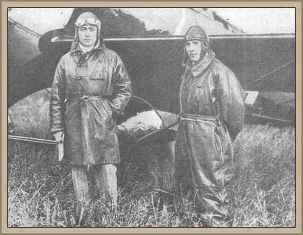 Los franceses Costes y Bellonte vuelan sin escala de París a Nueva York