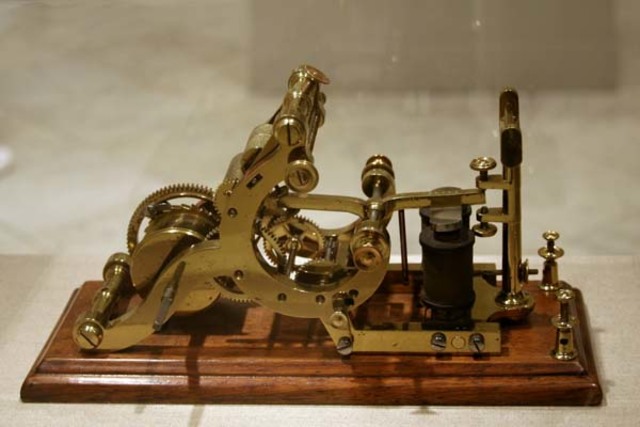 Primer telégrafo comercial