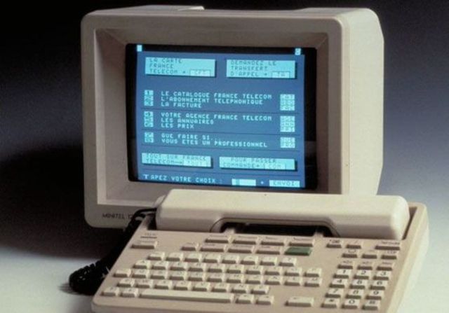 France Telecom inventa Minitel