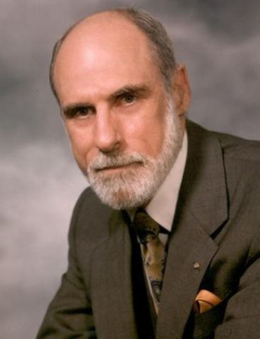 Nace la palabra "Internet"