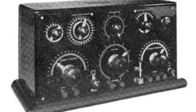 Creación de la Radio