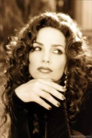 Mary Parker Follet (1868-1933)