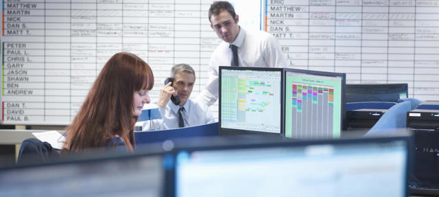 Se acuño el término "Industria de la Información"