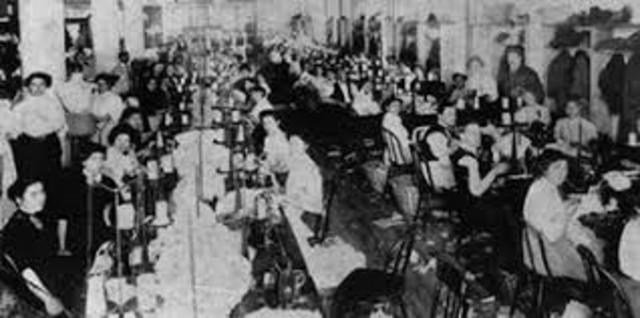 Primera gran escuela científica.