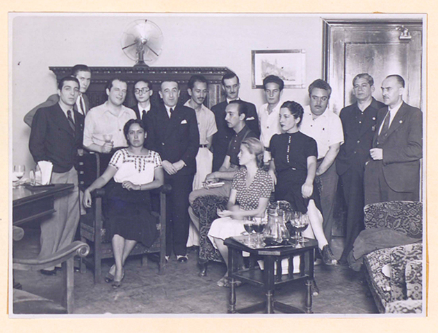 Formación de la Liga de Escritores Y Artistas Revolucinarios.