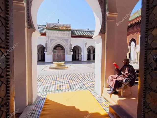 Universidad de Al-Karaouine (Marruecos) EDAD ANTIGUA