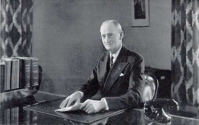 Ciencias del Comportamiento, Walter Dill Scott