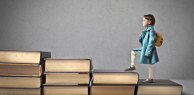 FORMACIÓN ACADÉMICA