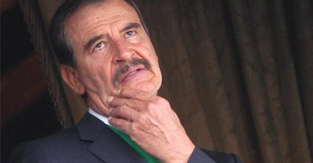 PRIMERA VEZ QUE EL PRI NO GANA LAS ELECCIONES-GANA FOX