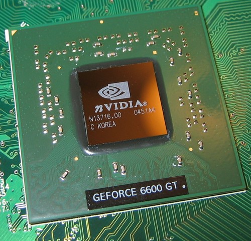 Se lanza la primera GPU con 3D