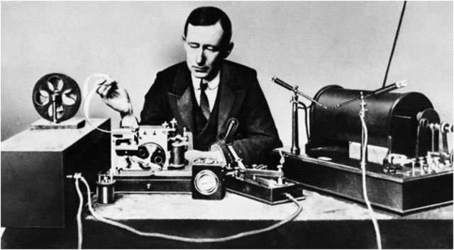 Guglielmo Marconi obtuvo la patente sobre la tecnología de comunicaciones inalámbricas (la radio)