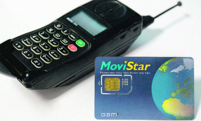 Se cumplen 25 años en EUA del primer servicio de telefonía celular comercial