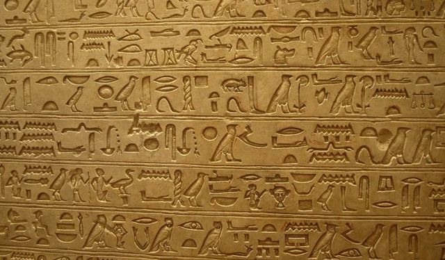 Ideogramas por los sumerios y los egipcios