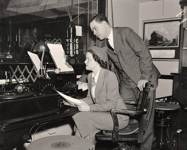 Reginald A. Fressenden, primera transmisión radiofónica del mundo