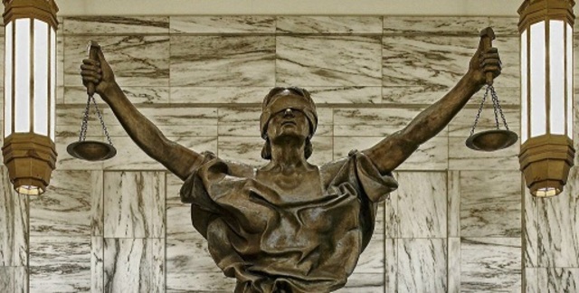 Se le abre proceso legal por andar amancebado