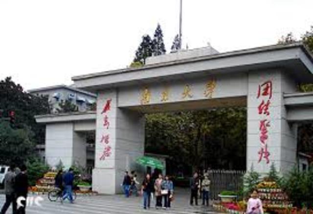 UNIVERSIDAD DE NANJING