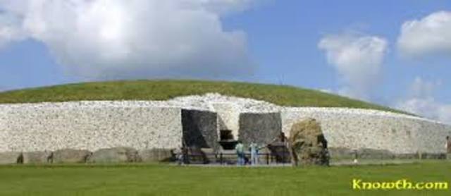 PASSAGE TOMB