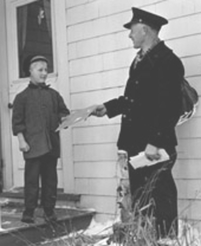 The World’s First Distance Learning Course