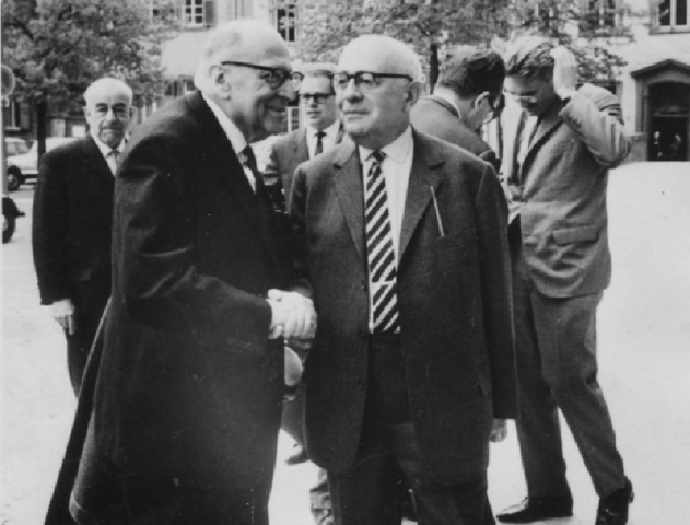 Adorno y Habermas
