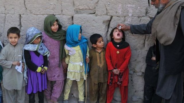 Vacunación reciente contra la polio