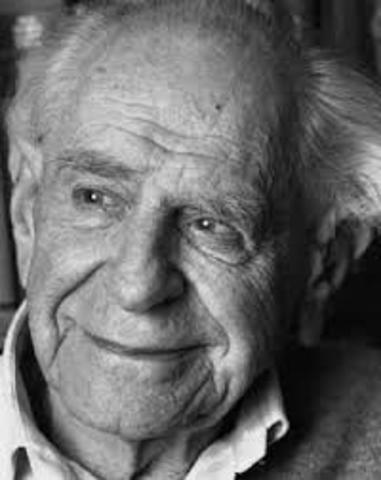 Karl Popper asume que la ciencia política tiene componentes tanto científicos como humanistas