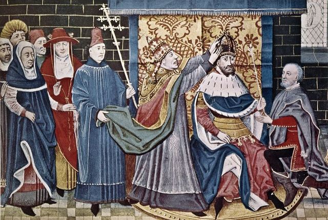 Pope crowned Charlemagne the new Roman emperor