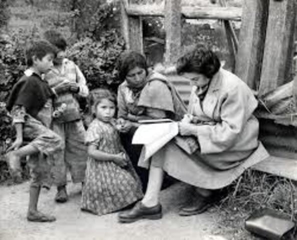 1960. VOLUNTARIADO. IMPULSO EN EL TRABAJO SOCIAL DE ORGANIZACIÓN.