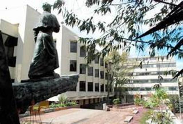 UNIVERSIDAD PONTIFICA JAVERIANA