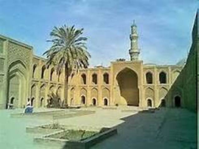 UNIVERSIDAD DE Al-NIZAMIYYA DE BAGDAD (IRAN)