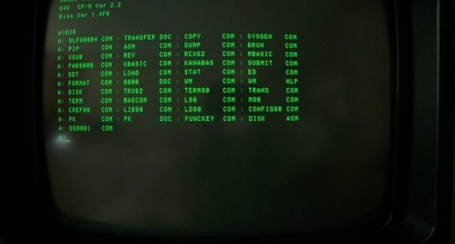 creación Sistema Operativo CP/M