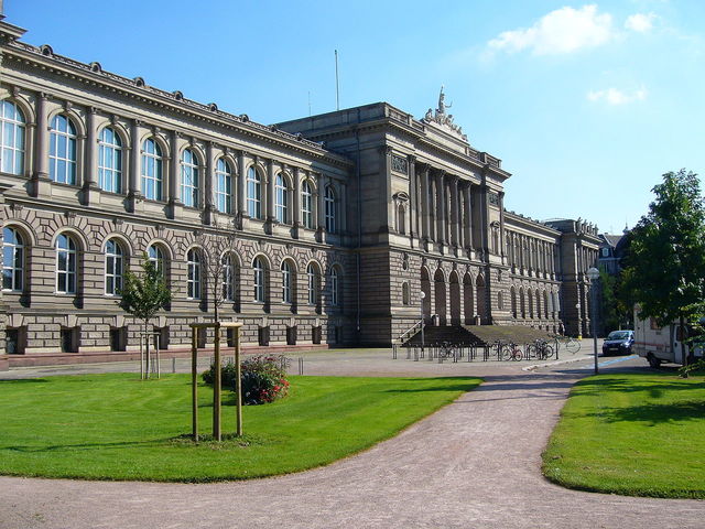 UNIVERSIDAD DE ESTRASBURGO - EDAD MODERNA