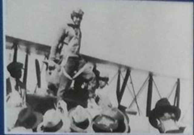 Primer salto en paracaídas en México