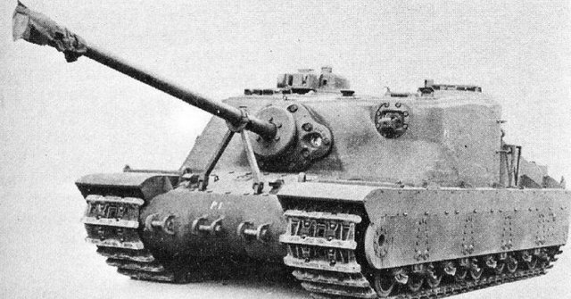 Gran Bretaña empieza a usar tanques y gas veneno - Muere emperador de Austria-Hungría