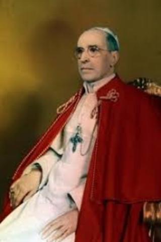 PAPA PÍO XII (LAICIDAD)