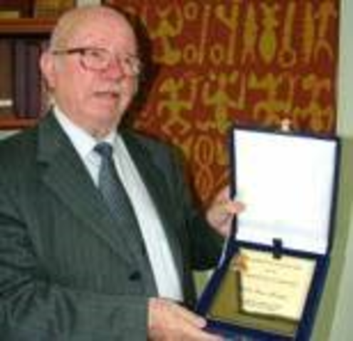 CARLOS RENÉ IBACACHE (LAICIDAD)