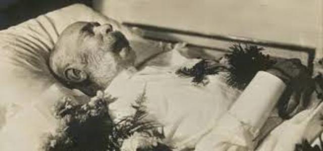 Muere Francisco José I.