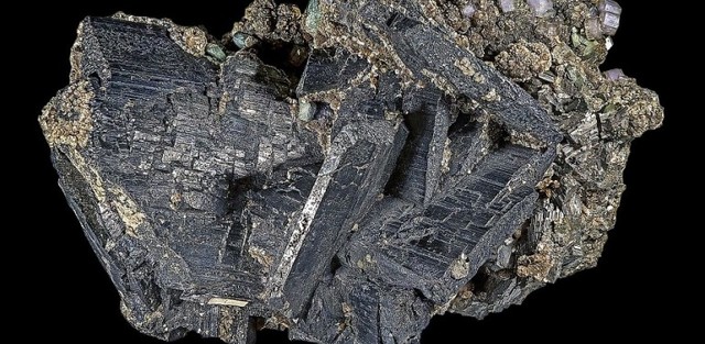 Fausto de Elhúyar descubre el Wolframio(Tungsteno)