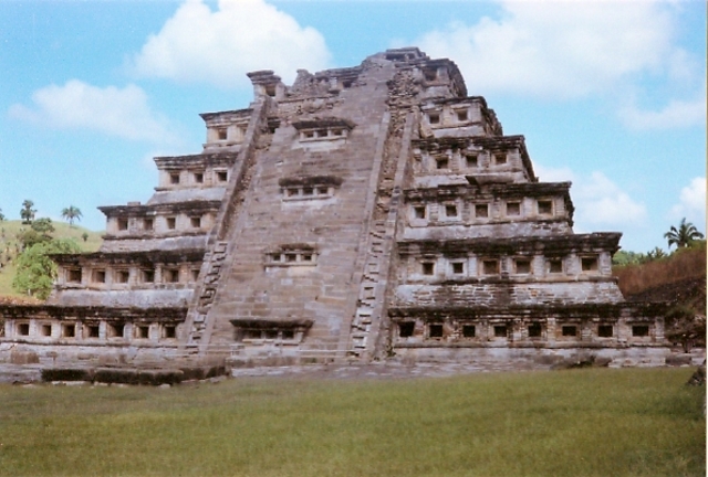 Zapotecas 500 a.C - 100 d.C