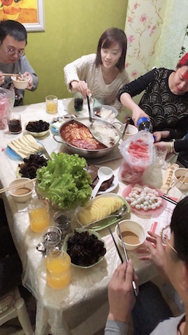 ☕️ 静雨家聚餐